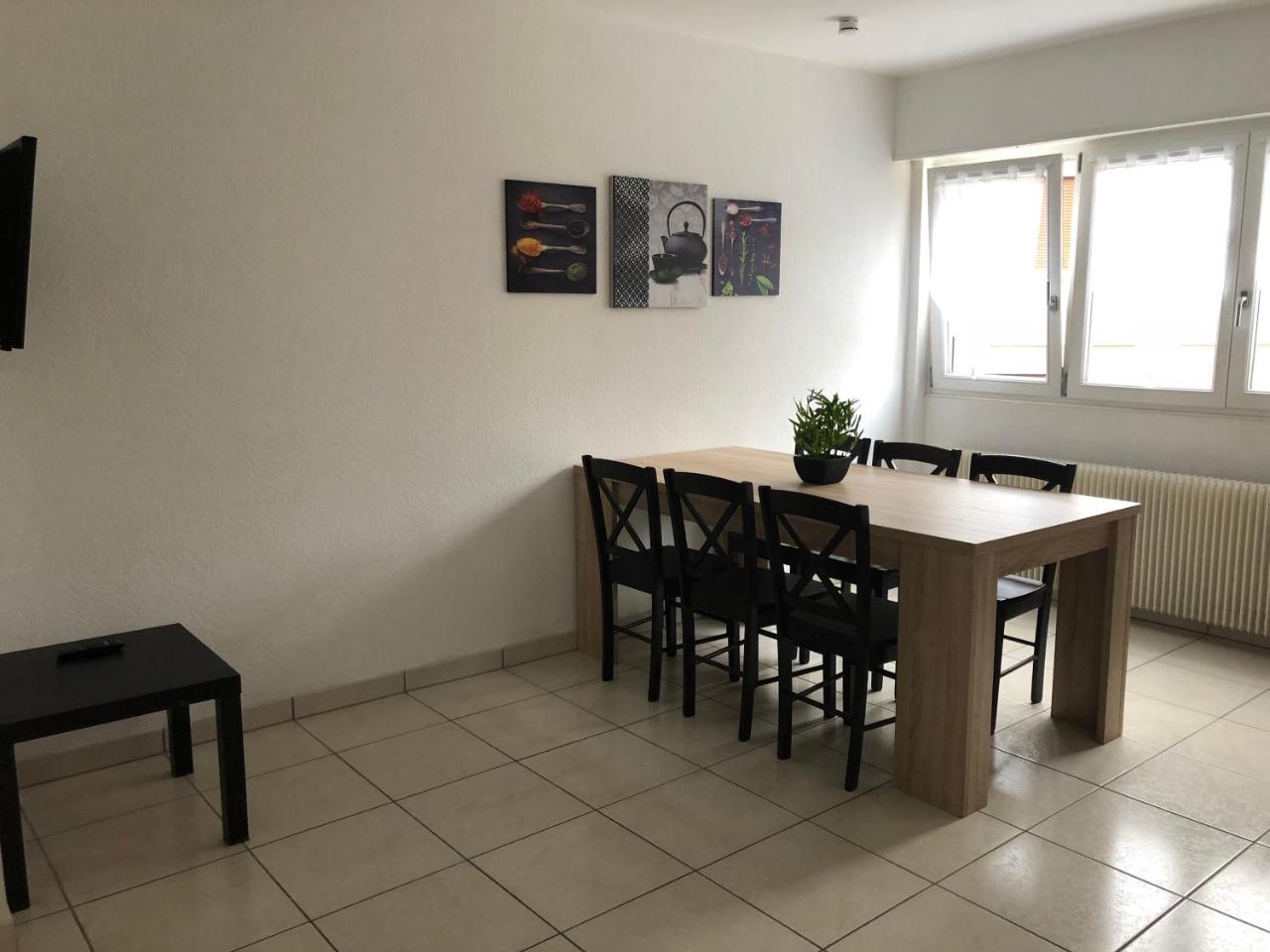Studios Near Lycee Jean Mermoz Saint-Louis  Bagian luar foto
